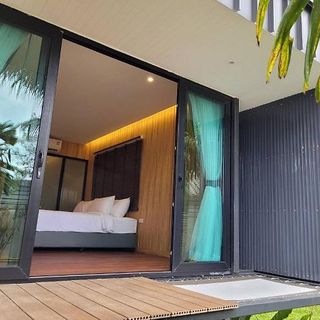 Sunnyvale Ranong 2 Hotel Bagian luar foto